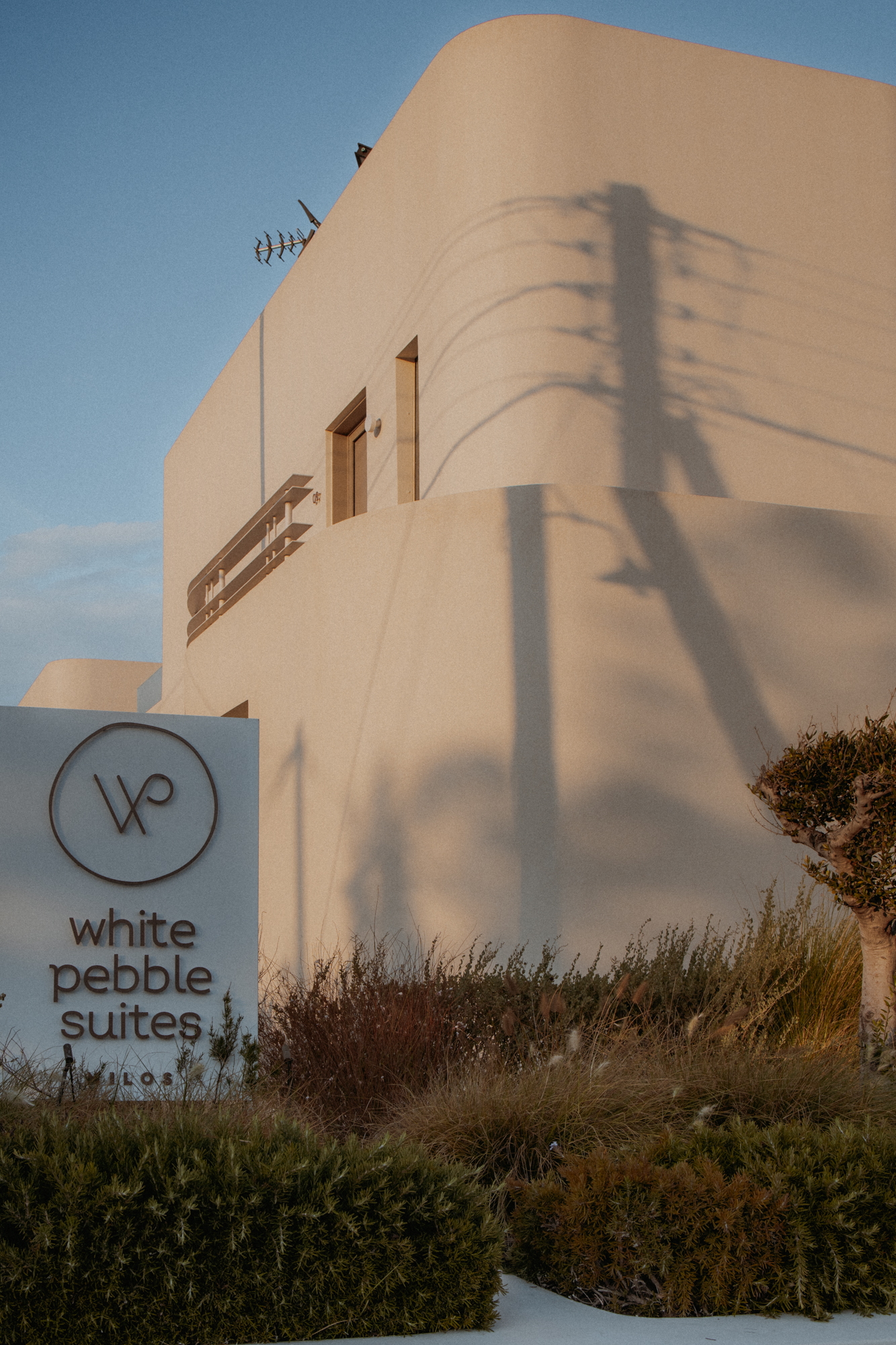 Front White Pebble Suits